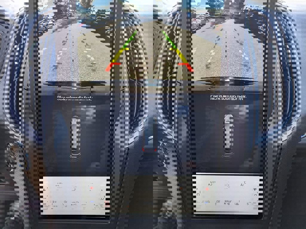 Used 2023 Ford Edge ST-Line image 20