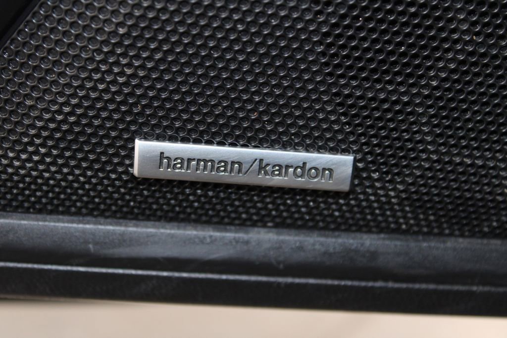 Used 2023 Subaru Outback Limited image 41