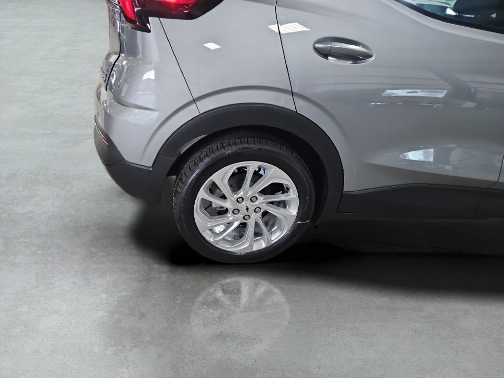 New 2027 Chevrolet Bolt LT w/ Comfort Package FWD image 41
