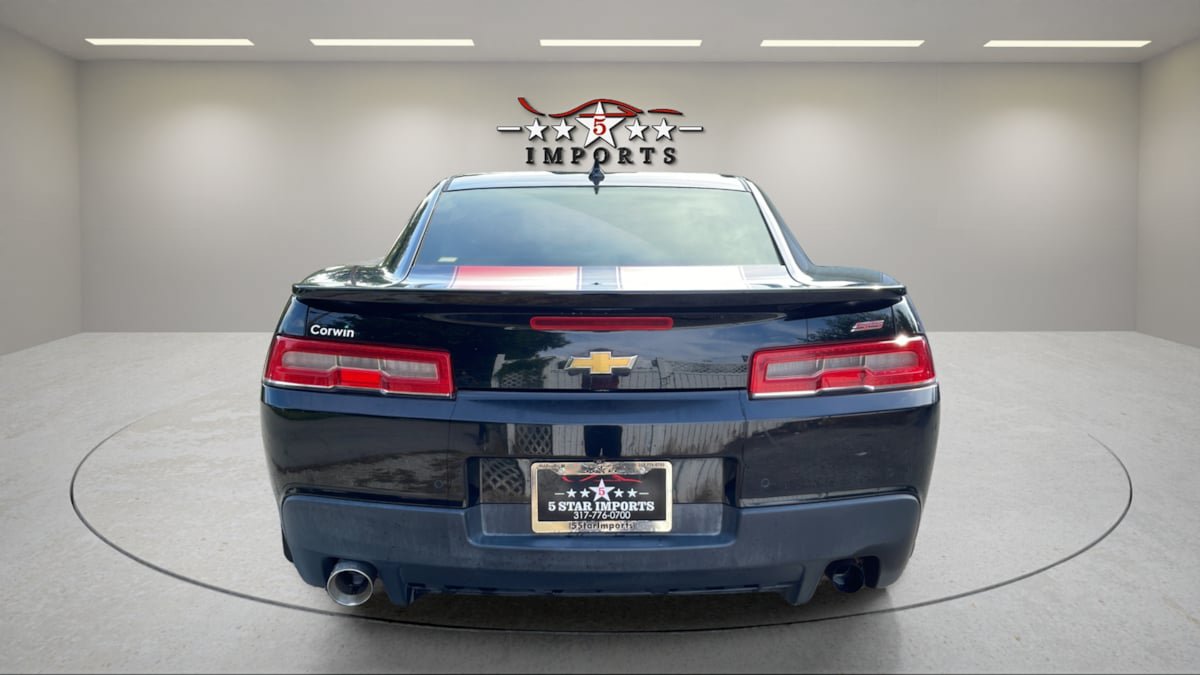 Used 2015 Chevrolet Camaro SS w/ RS Package RWD image 4