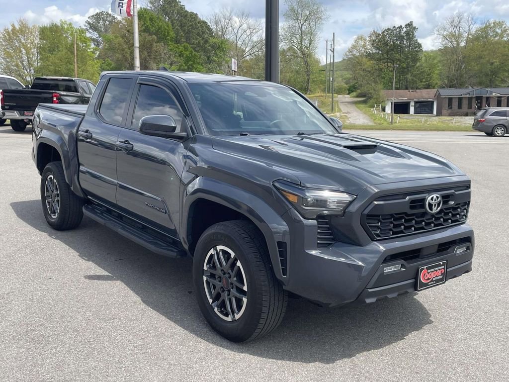 Used 2024 Toyota Tacoma TRD Sport image 5