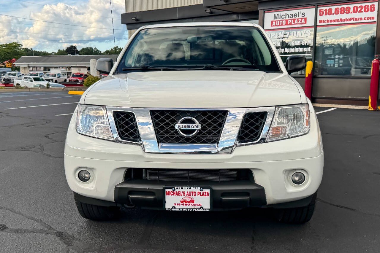Used 2021 Nissan Frontier SV AWD/4WD image 9
