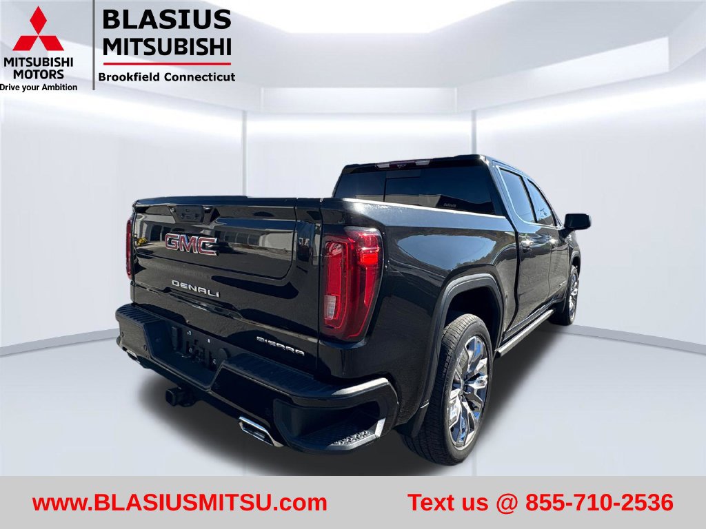Used 2023 GMC Sierra 1500 Denali w/ Denali Reserve Package AWD/4WD image 9