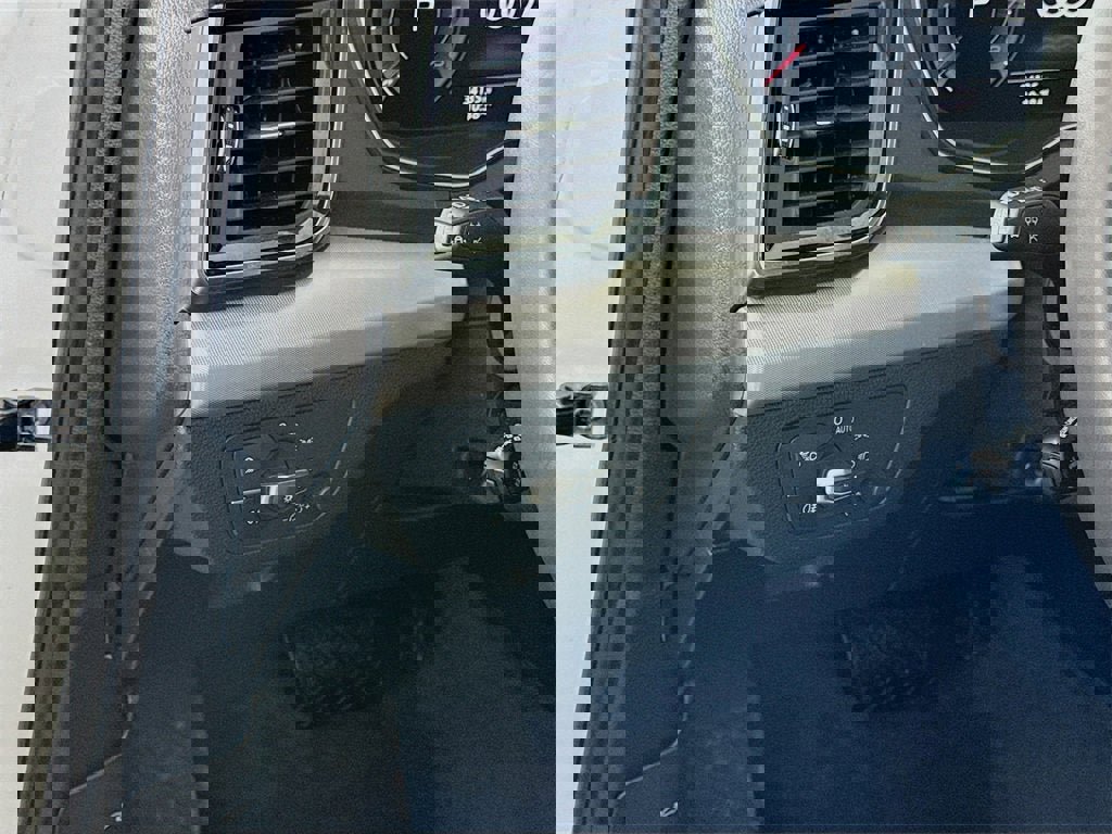 Used 2022 Audi Q5 2.0T Premium Plus w/ Premium Plus Package image 4