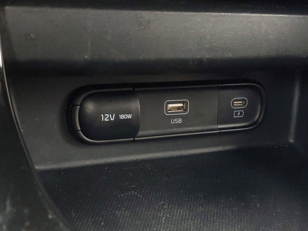 Used 2025 Kia Seltos S FWD image 25