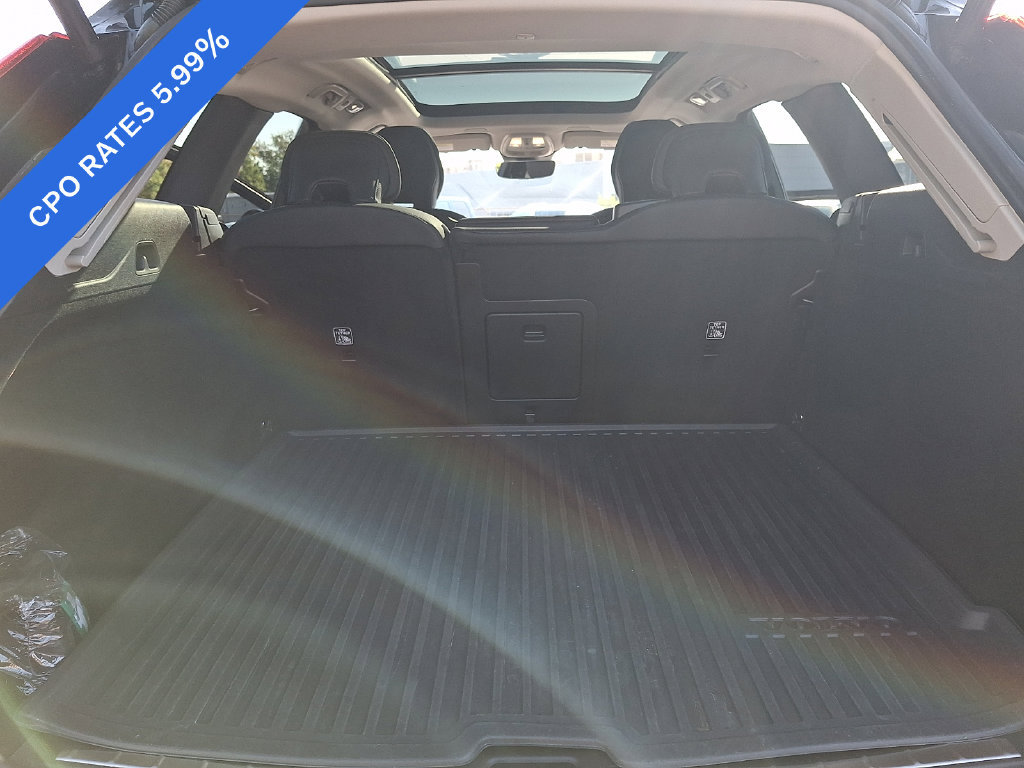 Certified 2024 Volvo XC60 B5 Plus w/ Protection Package Premier AWD/4WD image 29