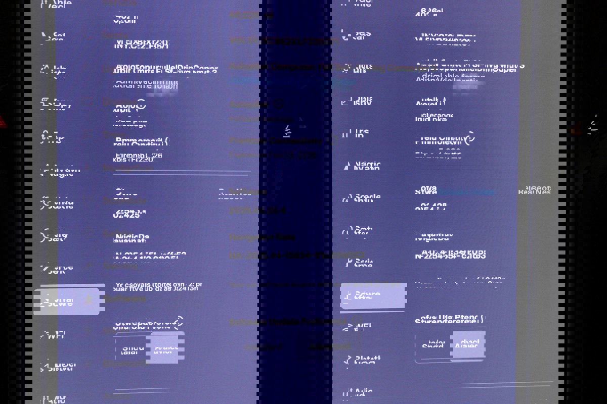 Used 2020 Tesla Model X image 49