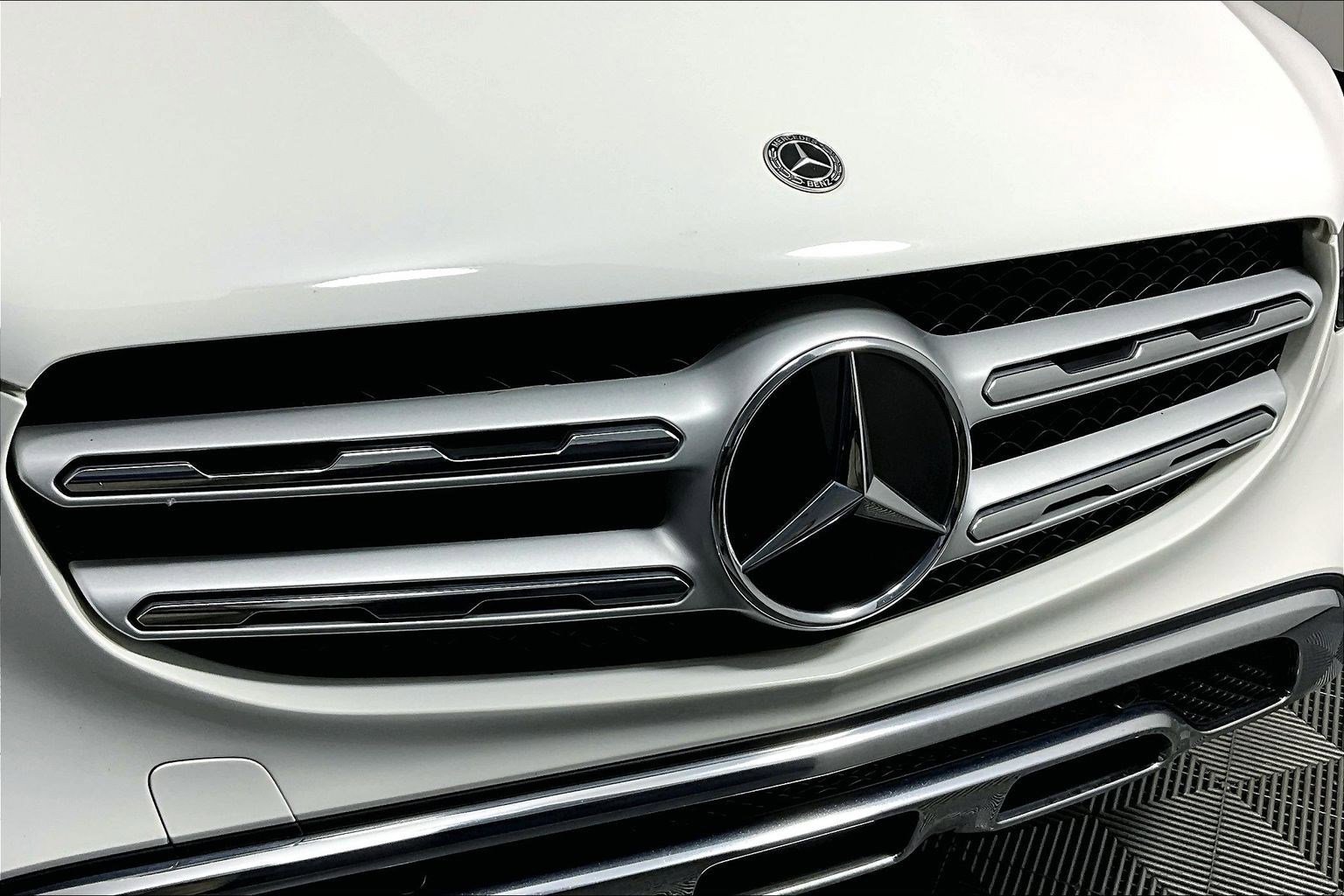 Used 2021 Mercedes-Benz GLC 300 4MATIC image 33