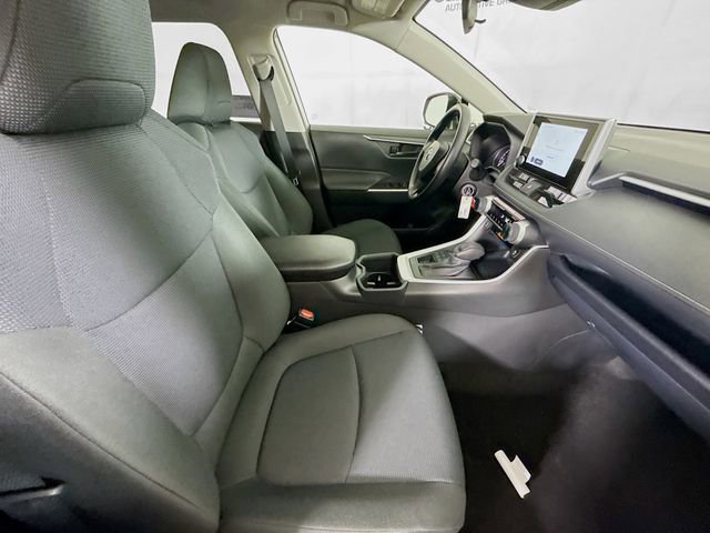 Used 2025 Toyota RAV4 LE image 26