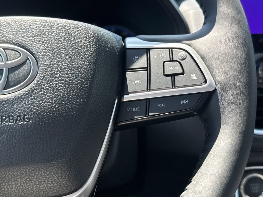 New 2026 Toyota Grand Highlander AWD image 19