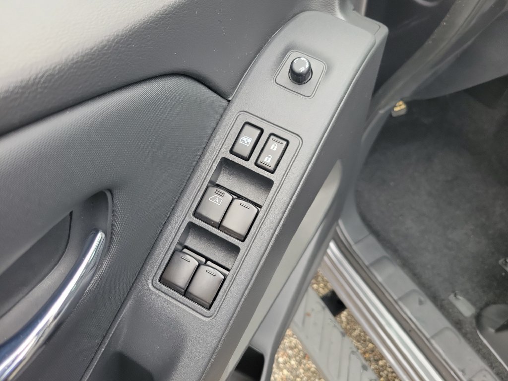 Certified 2022 Nissan Frontier SV RWD image 14
