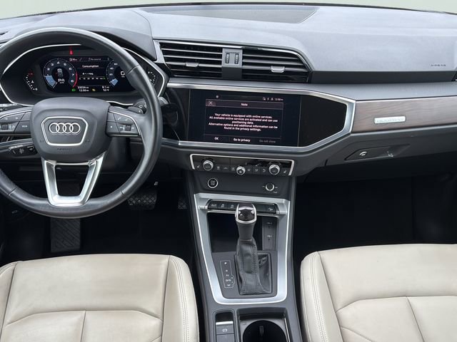 Used 2022 Audi Q3 2.0T Premium Plus w/ Premium Plus Package image 17