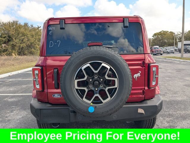 New 2026 Ford Bronco Outer Banks AWD/4WD image 6