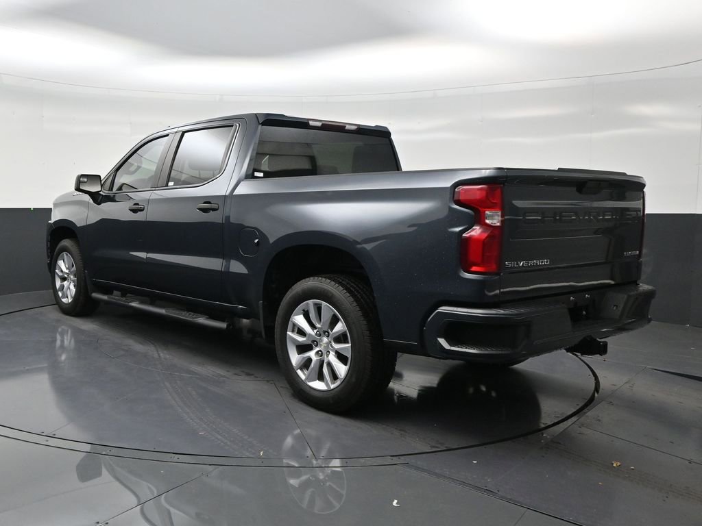 Used 2019 Chevrolet Silverado 1500 Custom w/ Custom Value Package RWD image 3