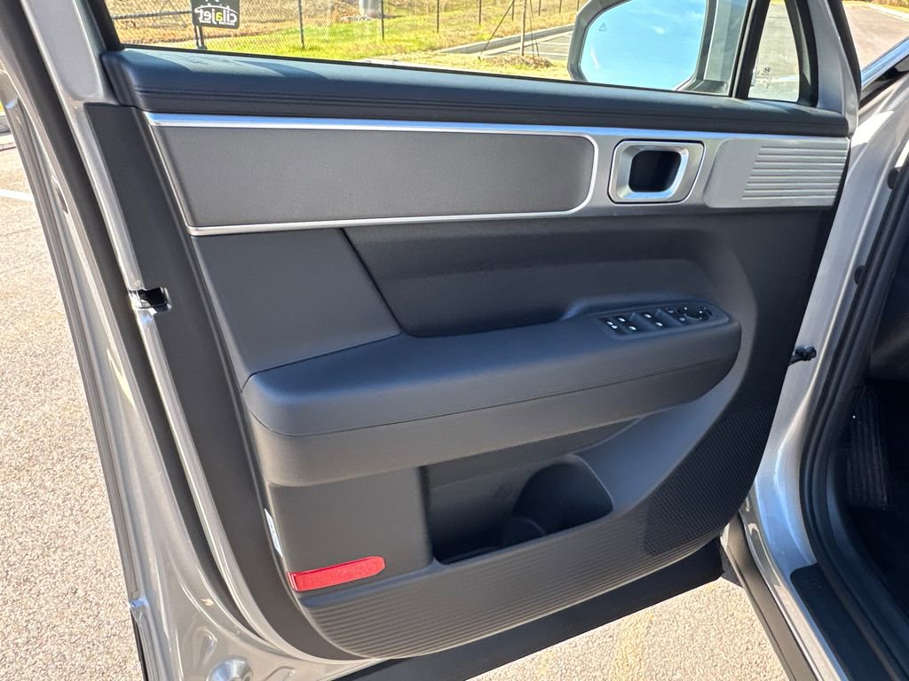 New 2026 Hyundai Santa Fe SE image 10