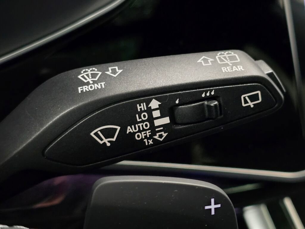 Certified 2025 Audi Q8 Premium Plus w/ Premium Plus Package image 38