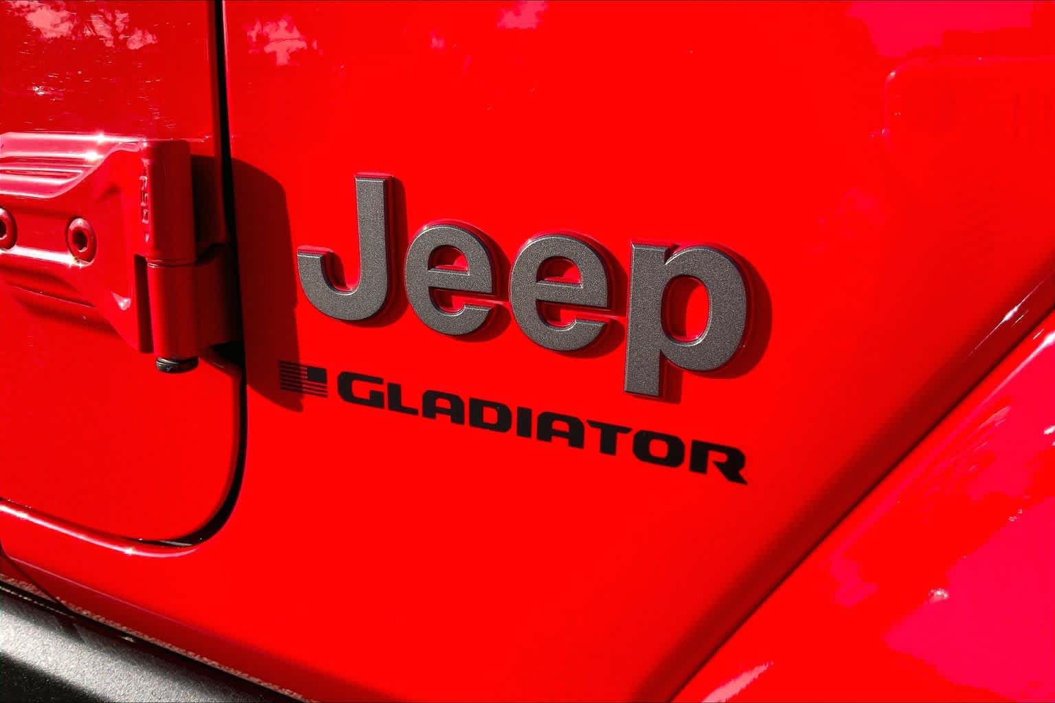Used 2023 Jeep Gladiator Rubicon w/ LED Lighting Group AWD/4WD image 31
