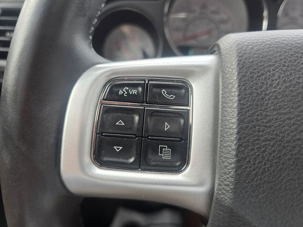 Used 2014 Dodge Challenger R/T Plus RWD image 14