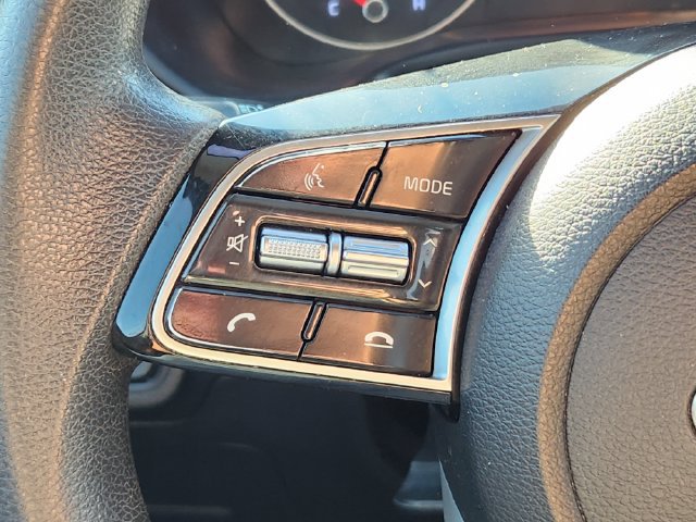 Used 2021 Kia Forte LXS FWD image 12