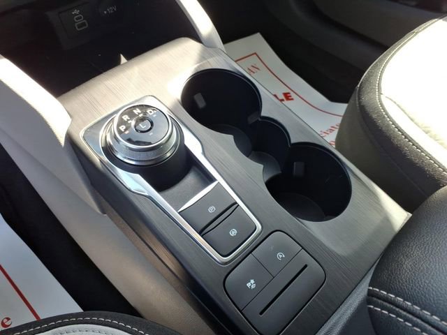 Used 2025 Ford Escape Active FWD image 16