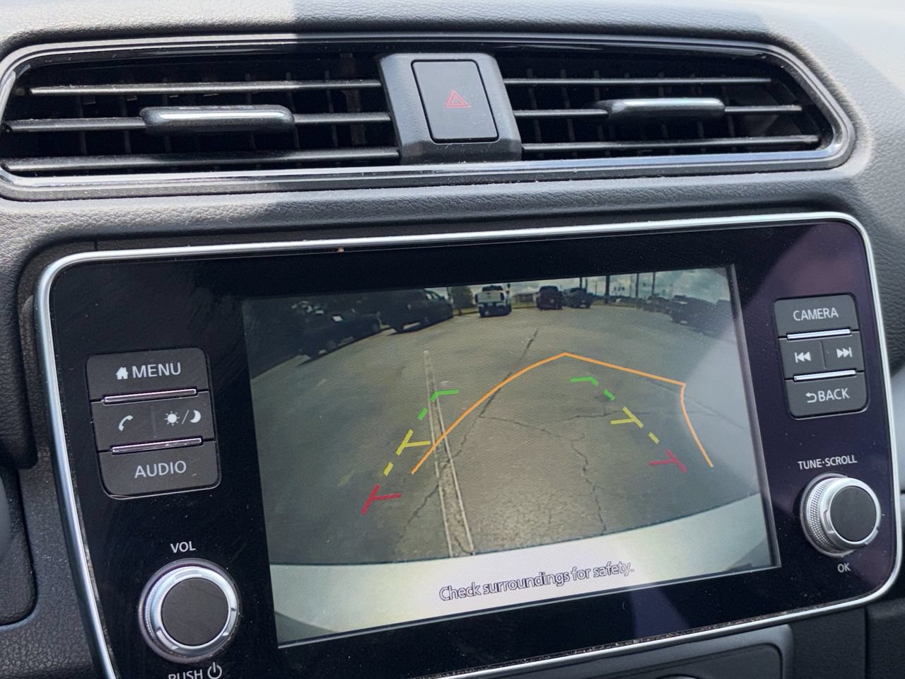 Used 2023 Nissan Leaf S FWD image 4
