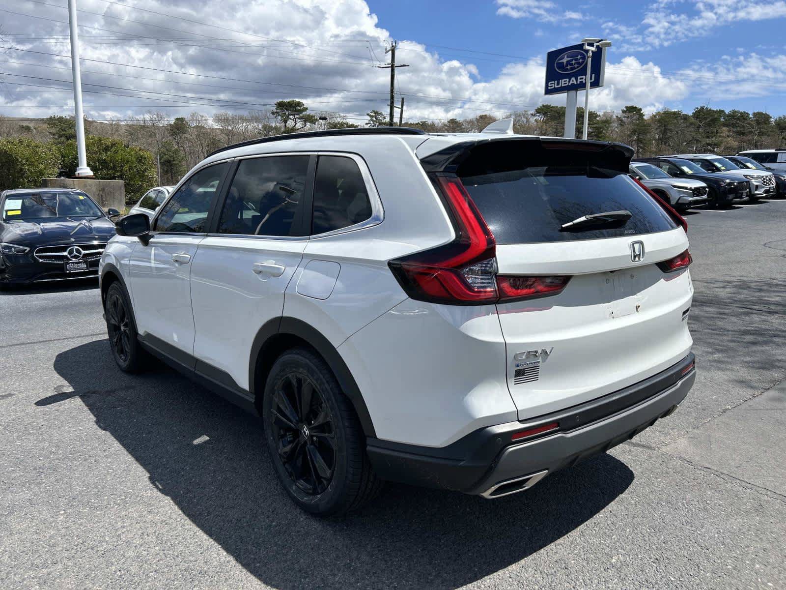 Used 2023 Honda CR-V Sport Touring image 5