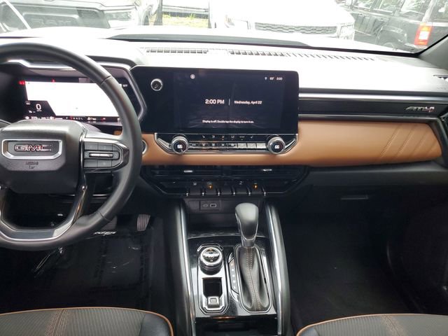 Used 2025 GMC Canyon AT4 w/ Nightfall Edition AWD/4WD image 13