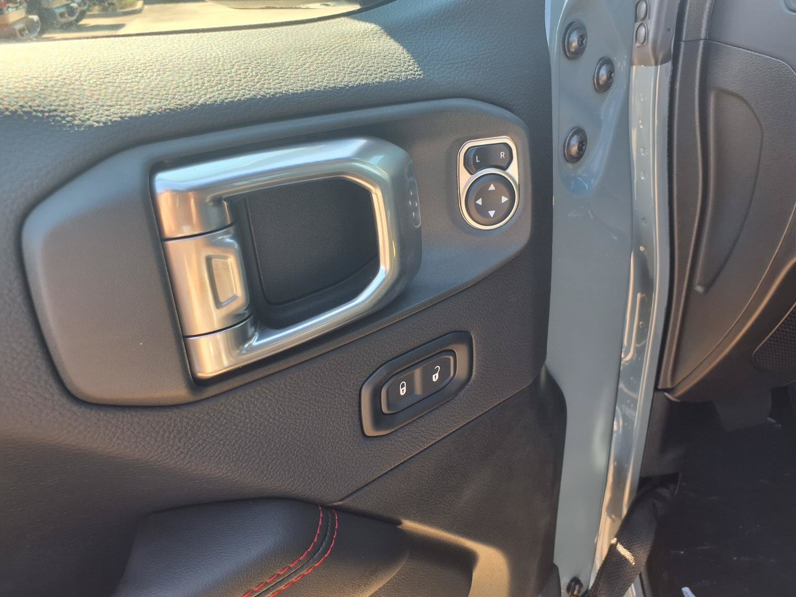New 2026 Jeep Gladiator Rubicon AWD/4WD image 10