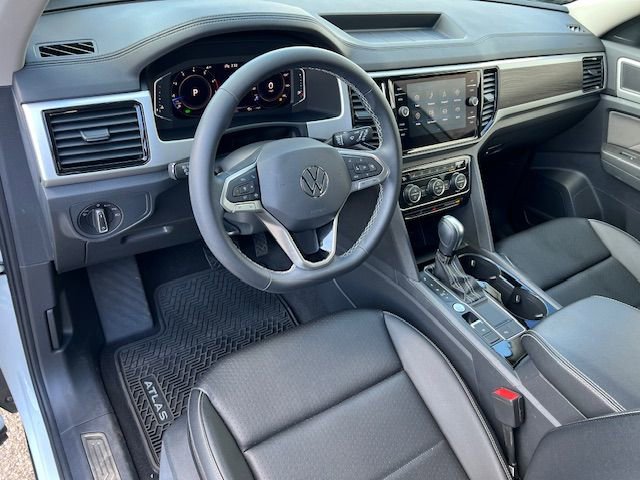 Used 2023 Volkswagen Atlas SE image 10