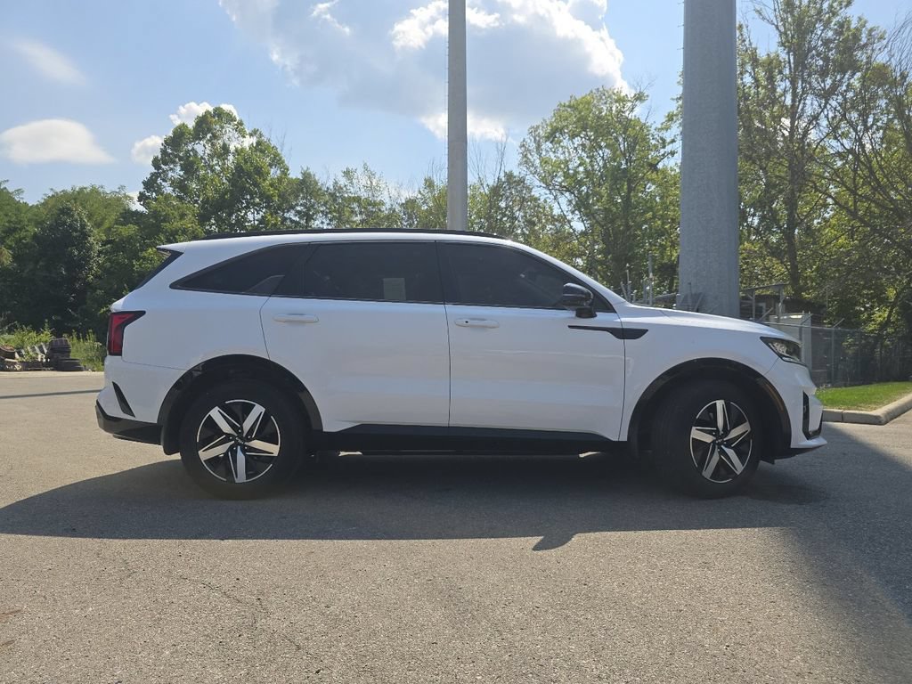 Used 2022 Kia Sorento S w/ Panoramic Sunroof Package FWD image 17