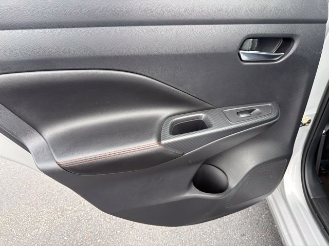 Used 2024 Nissan Versa SR FWD image 27
