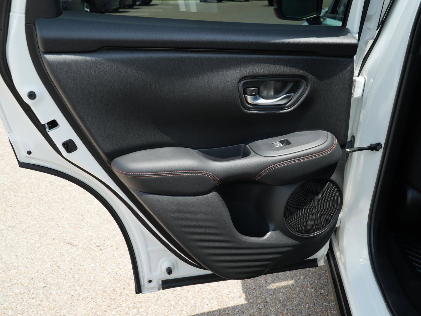 Used 2023 Honda HR-V Sport image 17