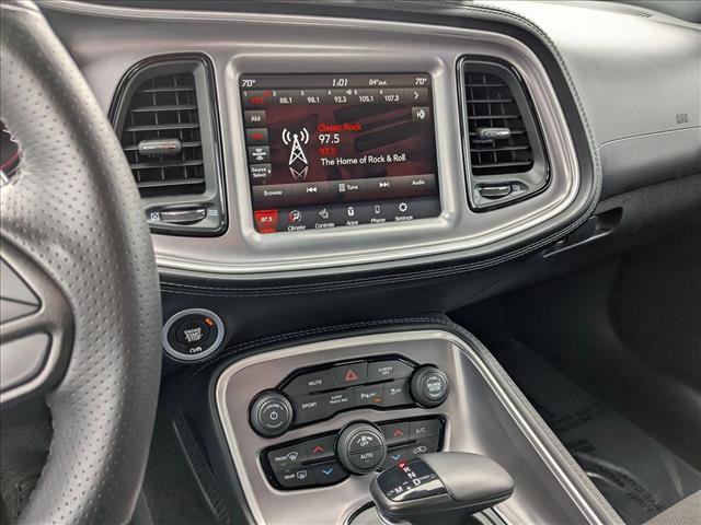 Used 2022 Dodge Challenger R/T w/ Plus Package image 16