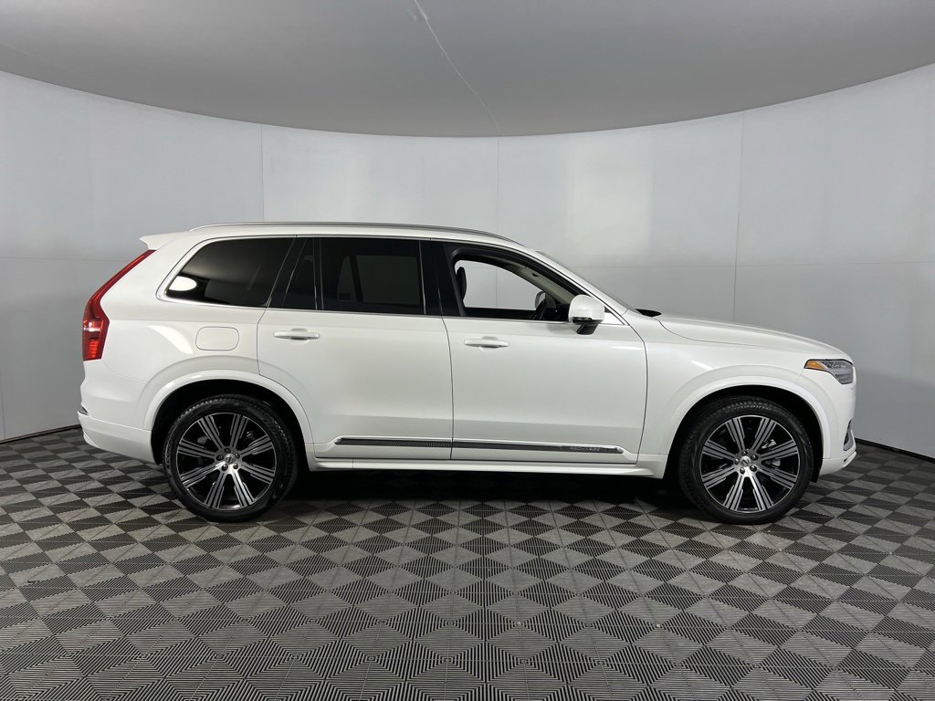 Used 2024 Volvo XC90 T8 Core w/ Protection Package Premier image 3