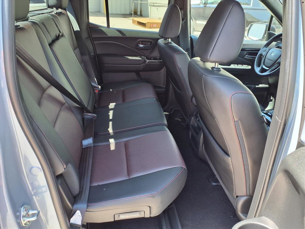 Used 2023 Honda Ridgeline Black Edition image 13