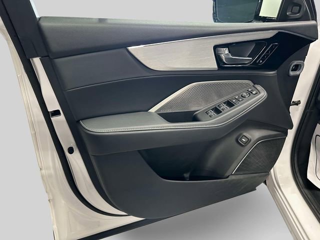 Certified 2024 Acura MDX SH-AWD w/ Technology Package image 13