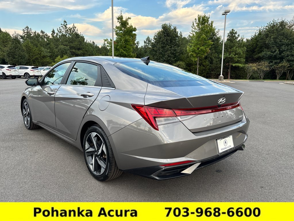 Used 2023 Hyundai Elantra Limited FWD image 5