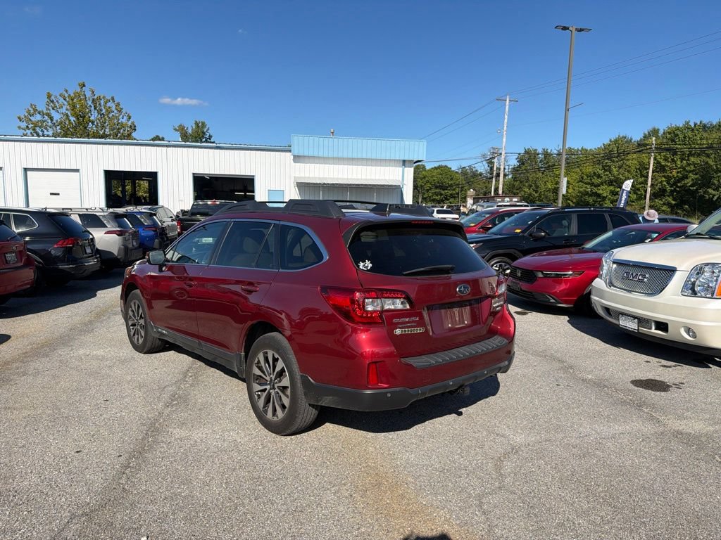 Used 2017 Subaru Outback 3.6R Limited AWD/4WD image 5