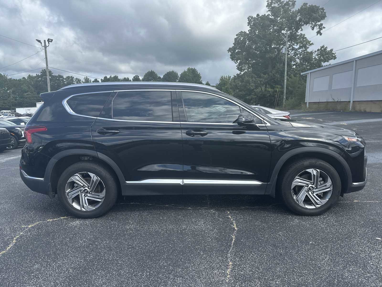 Certified 2022 Hyundai Santa Fe SEL image 4