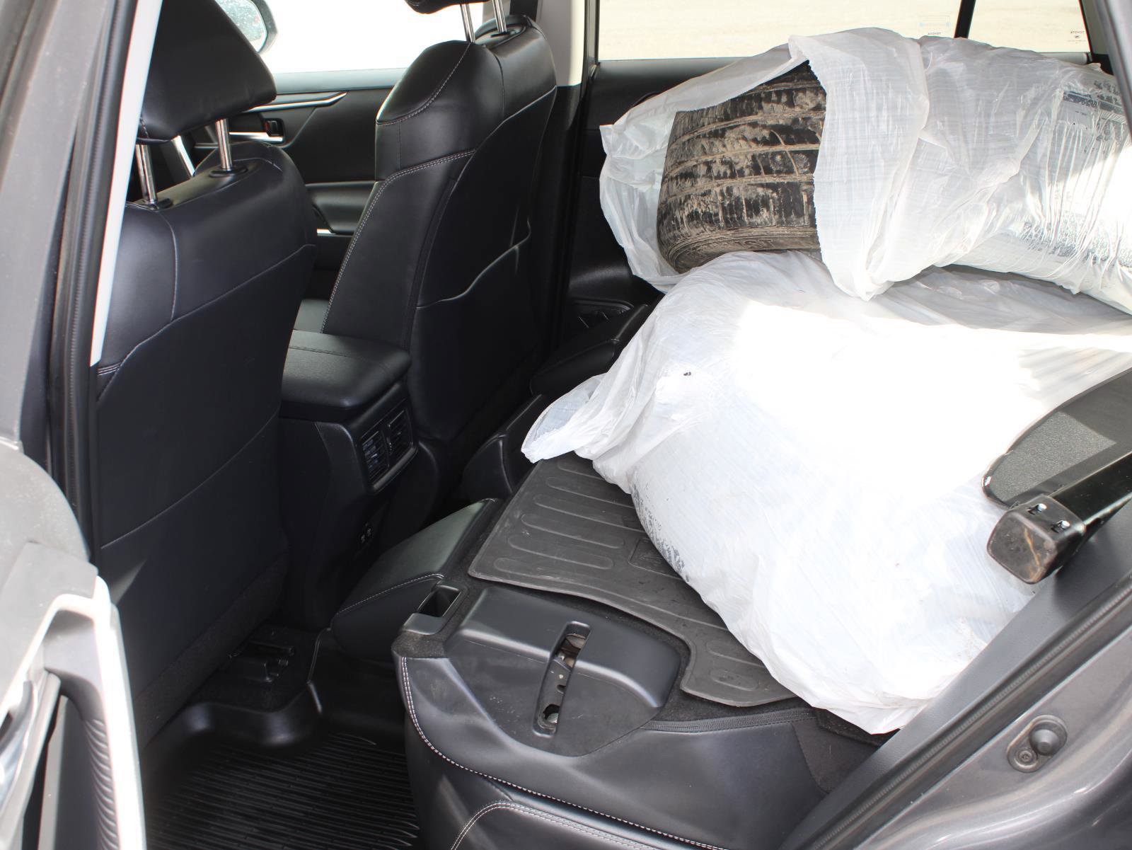 Used 2020 Toyota RAV4 XLE Premium AWD/4WD image 17