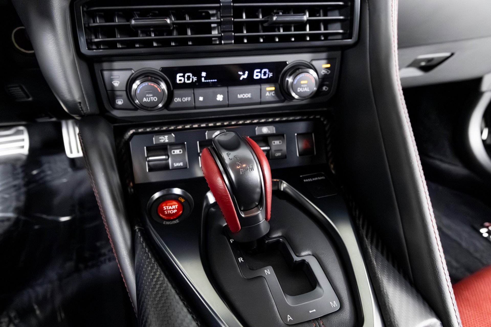 Used 2017 Nissan GT-R NISMO image 20