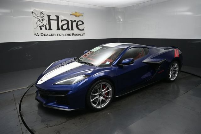 New 2027 Chevrolet Corvette Grand Sport w/ Z52 Sport Performance Package RWD image 9