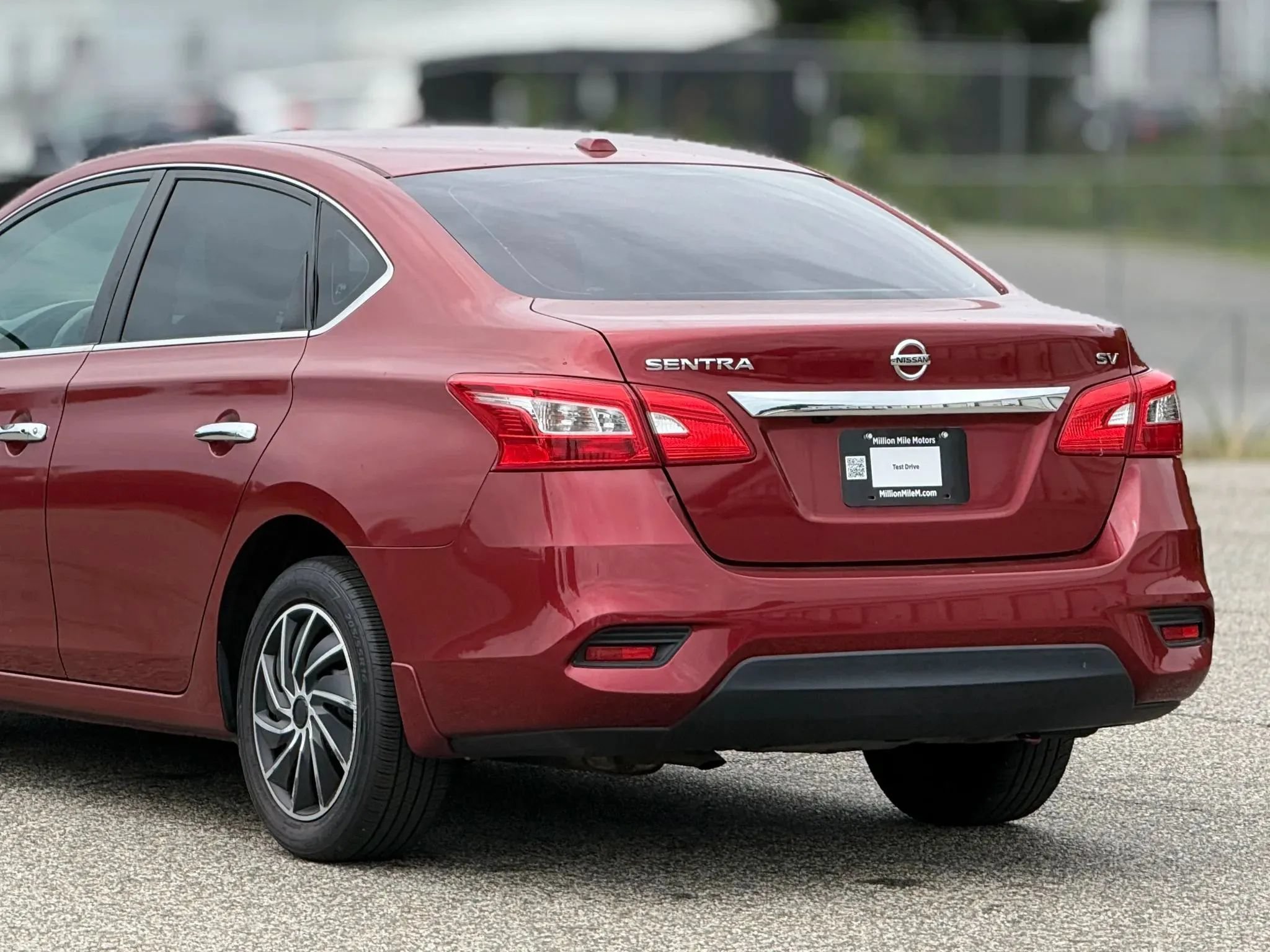 Used 2016 Nissan Sentra SV w/ All Weather Package FWD image 16