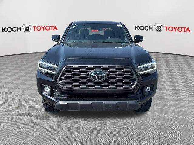 Used 2021 Toyota Tacoma TRD Off-Road w/ Technology Package AWD/4WD image 2