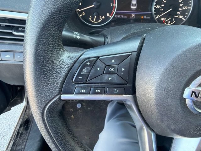 Used 2021 Nissan Altima 2.5 SV FWD image 12