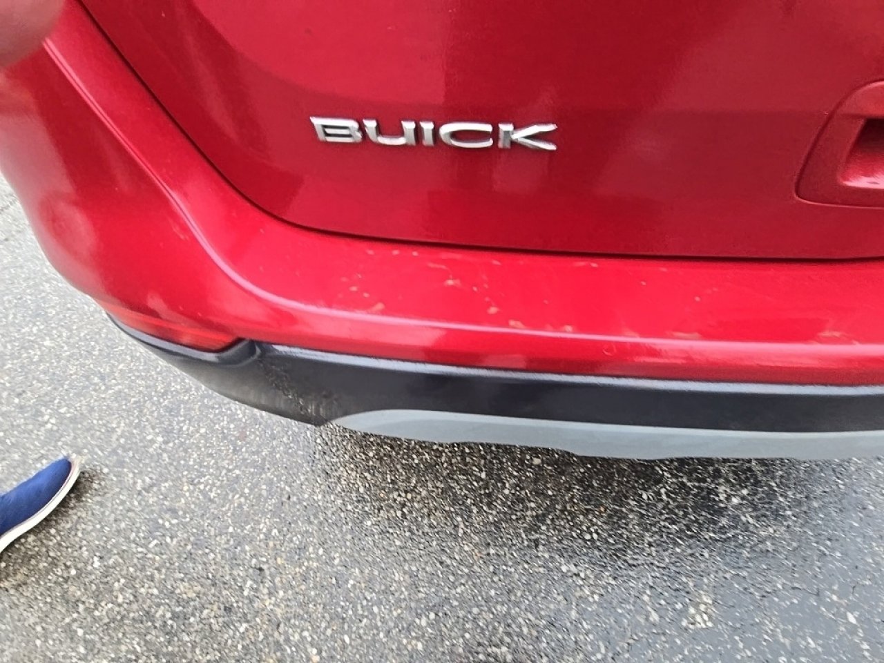 Used 2017 Buick Encore Essence w/ Experience Buick Package image 17