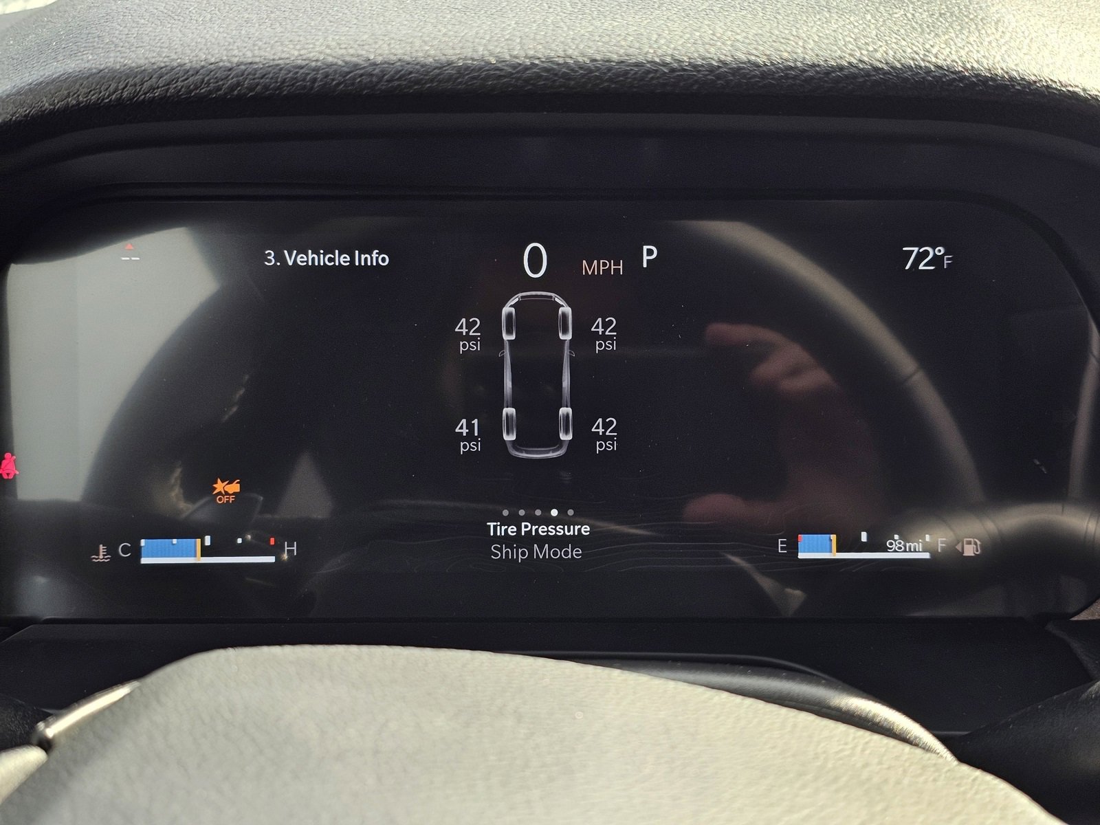 New 2025 Jeep Grand Cherokee L Laredo image 10