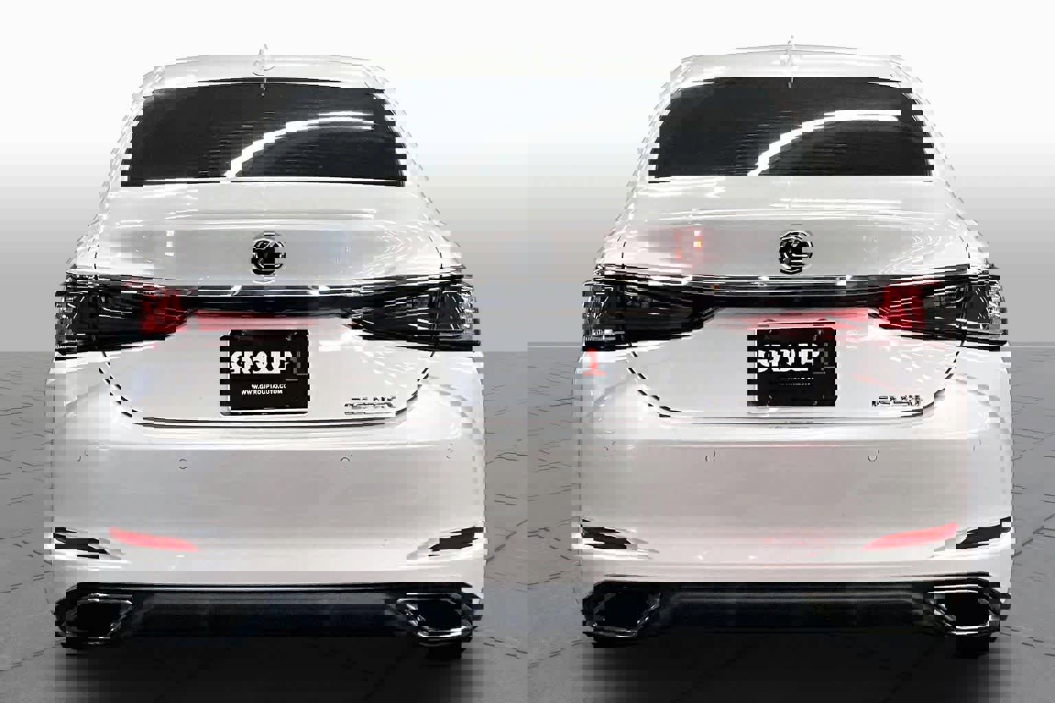 Used 2019 Lexus ES 350 w/ Premium Package image 4