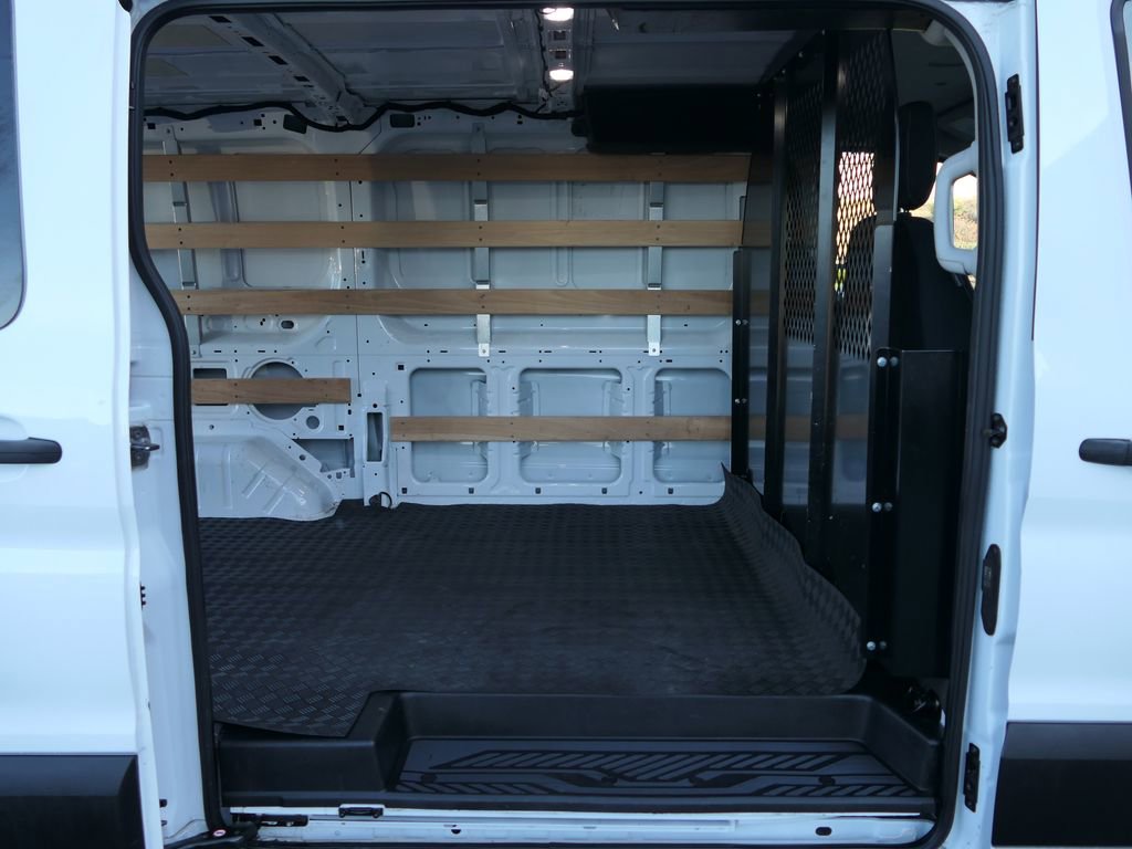 Used 2024 Ford Transit 250 Low Roof w/ Exterior Upgrade Package image 26