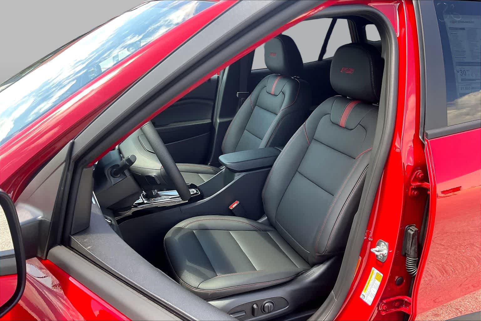 New 2026 Chevrolet Trax RS w/ Driver Confidence Package FWD image 9